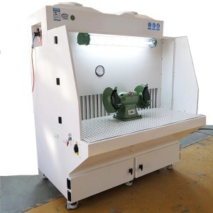 (kuva kohteelle) Imupöytä hiontatöihin 1800 m3/h, pulssisuihkupuhdistus